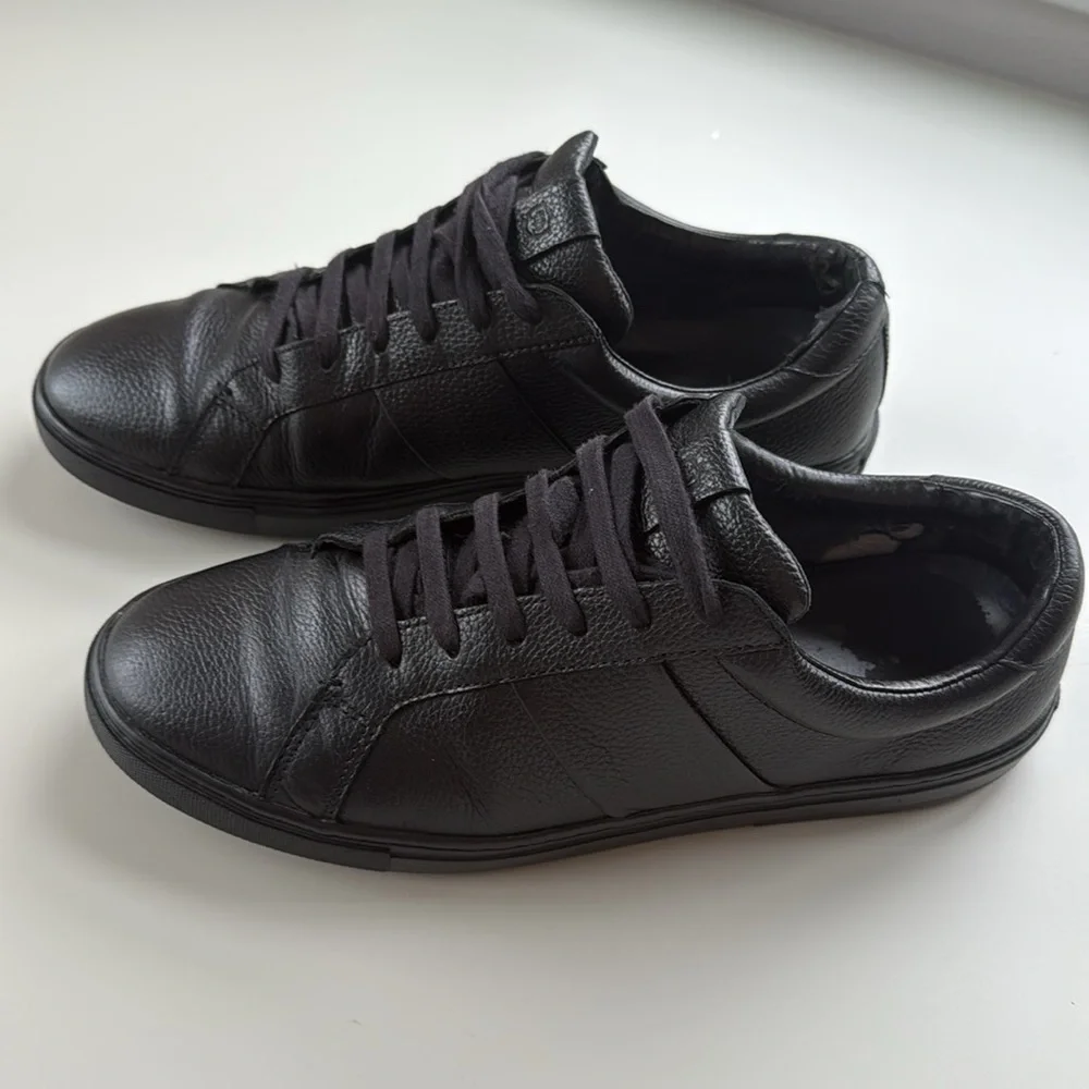 Massimo Dutti classic black